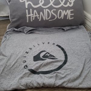 Quicksilver mens Tshirt